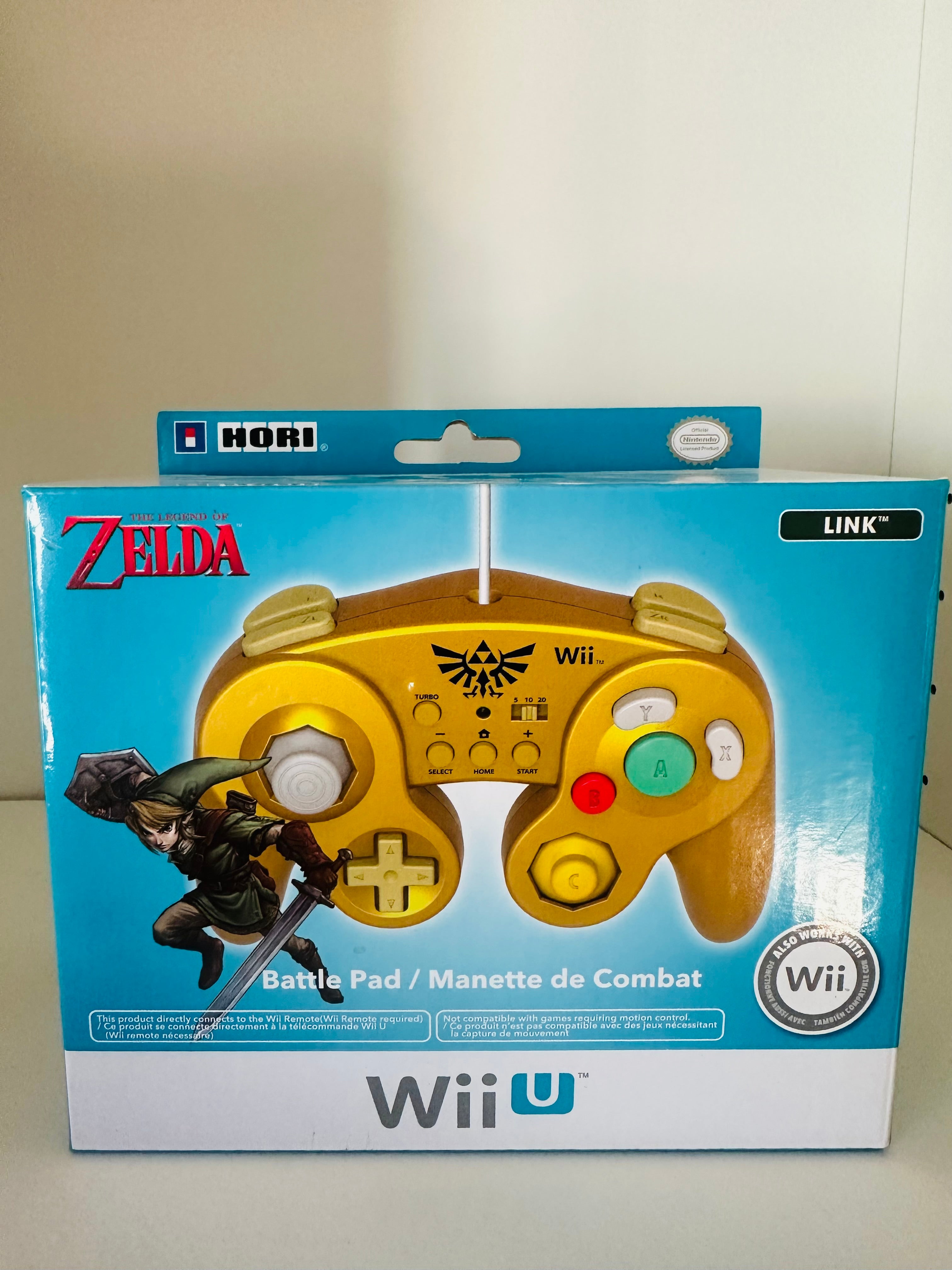 Nintendo Wii U HORI Battle Pad Gamecube Style Controller Zelda authentic Link Gold Turbo