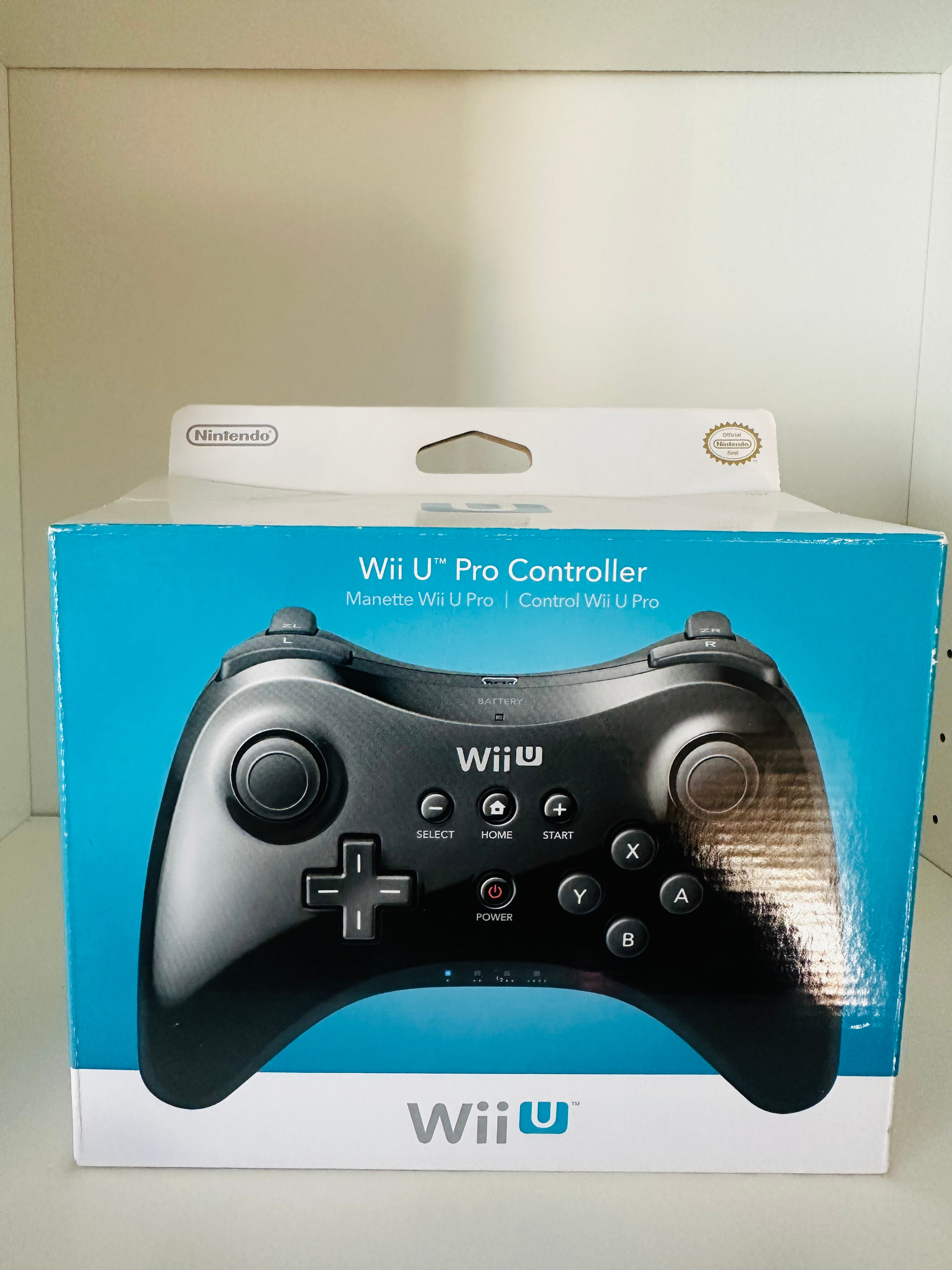 Nintendo Wii U Black Pro Controller (WUP-005)