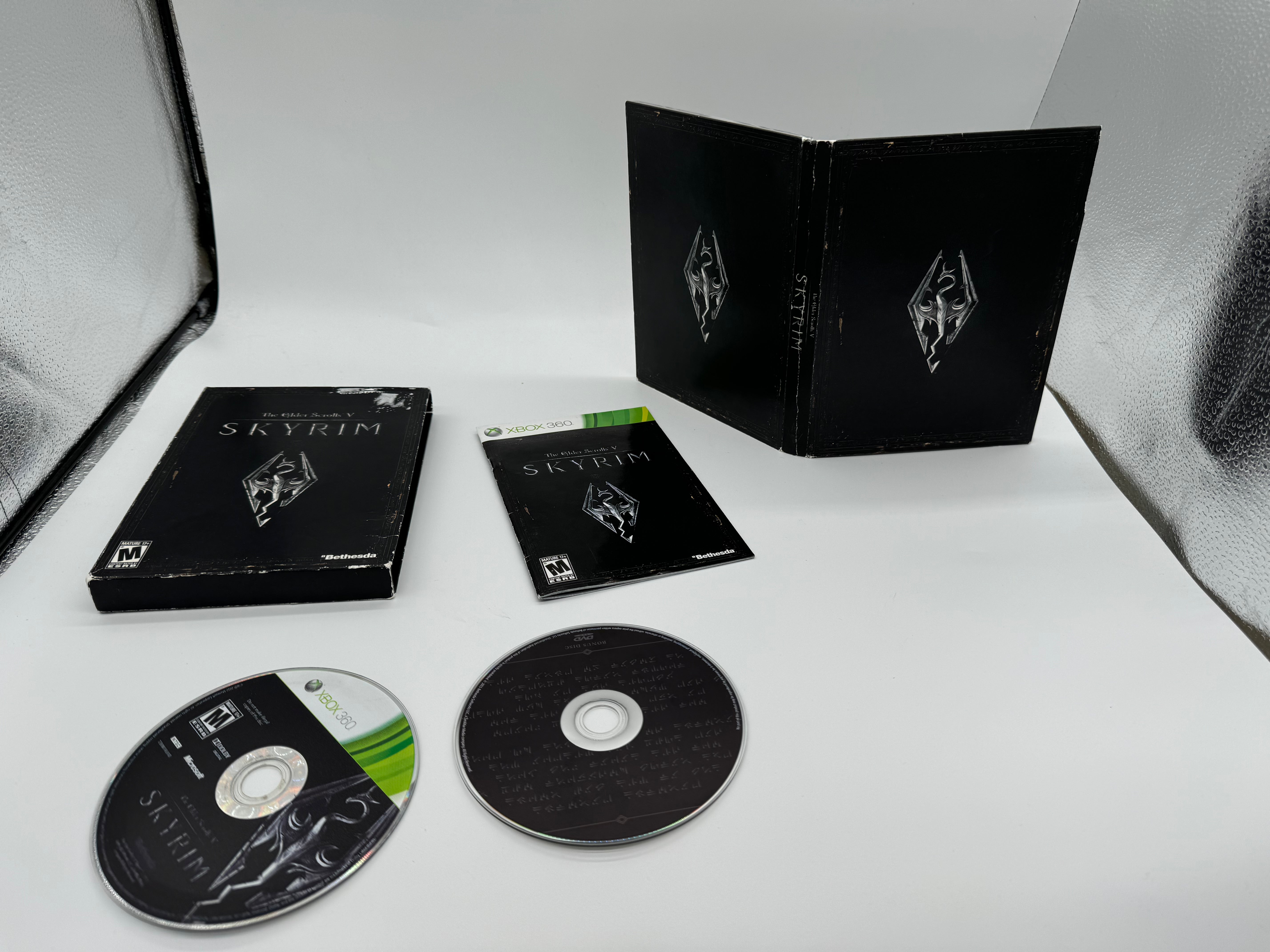 Skyrim - Microsoft Xbox 360