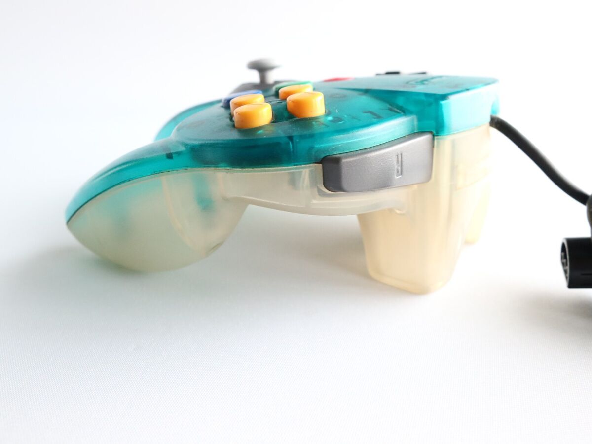 Nintendo N64 Clear Blue Controller (NUS-005)